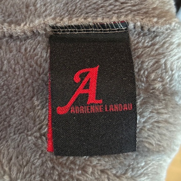 Adrienne Landau Grey Plush Fleece Robe Faux Fur Trim Collar Cuffs M/L RN118620 - Picture 5 of 7